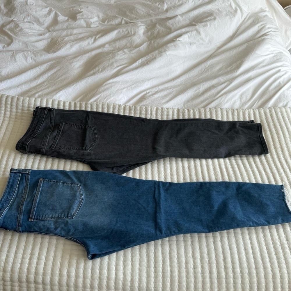 Universal Thread Jean Bundle - Picture 2 of 10